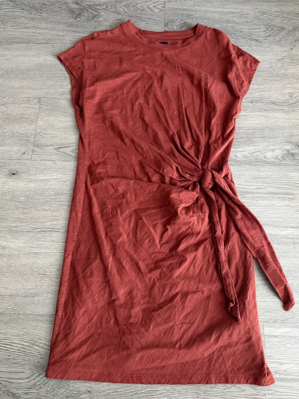 Women's Rust Tie-Waist Short Sleeve Dress